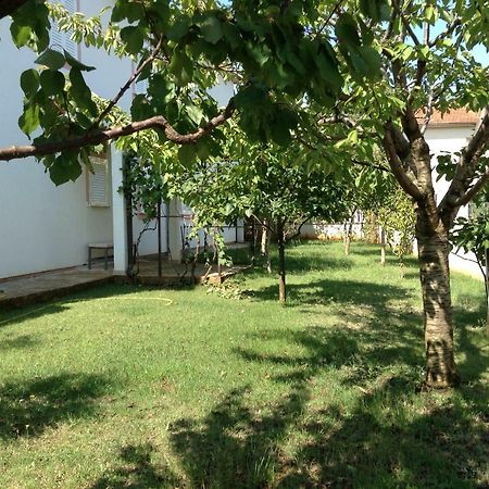 Casa Isabella Apartment Пула Екстериор снимка