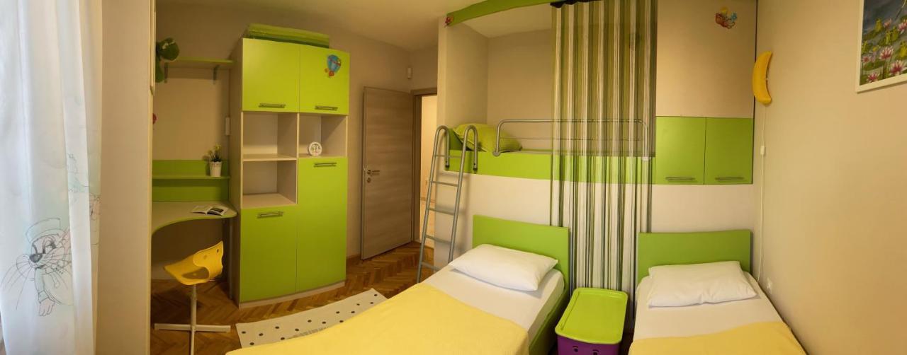 Casa Isabella Apartment Пула Екстериор снимка